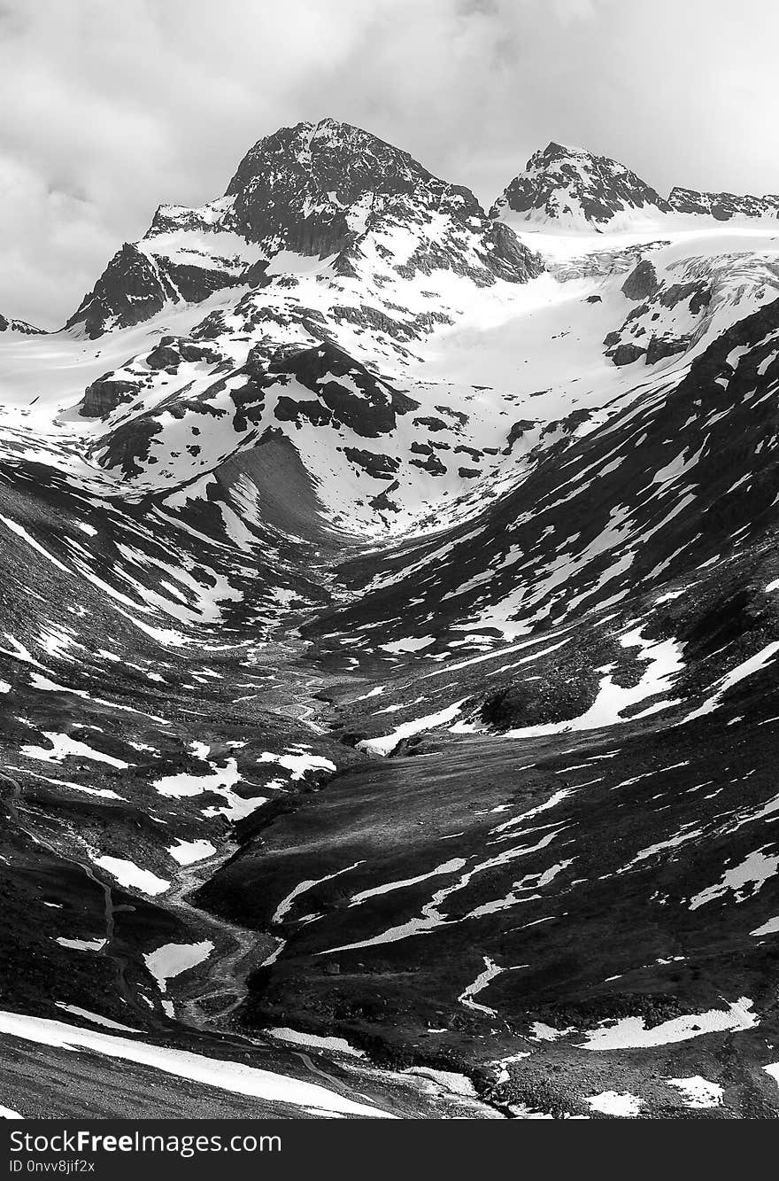 Black And White, Mountainous Landforms, Monochrome Photography, Mountain