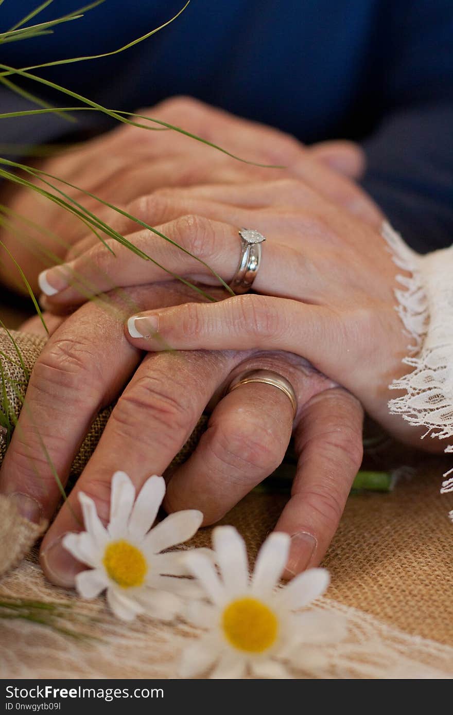 Finger, Hand, Nail, Flower