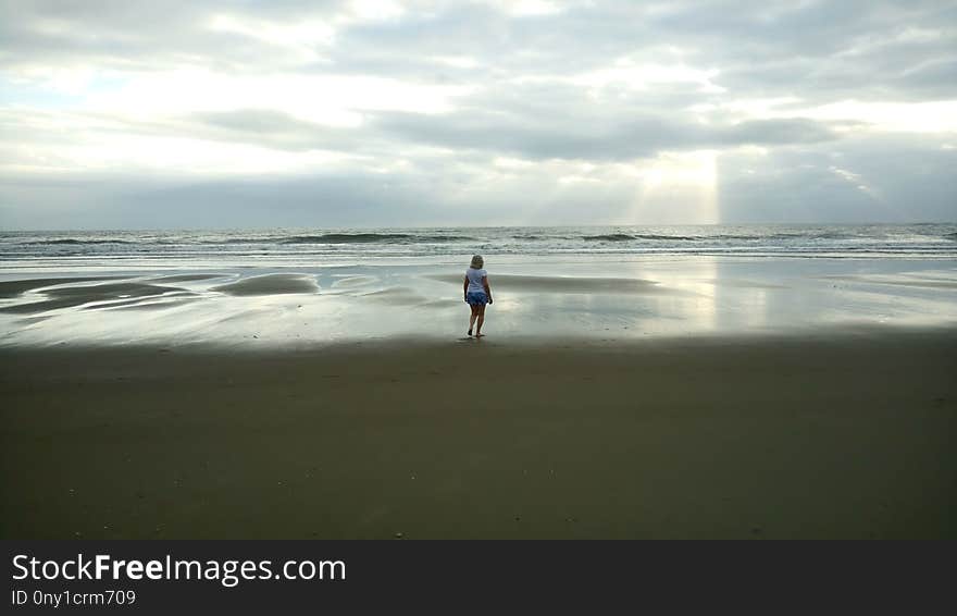 Sea, Body Of Water, Beach, Ocean