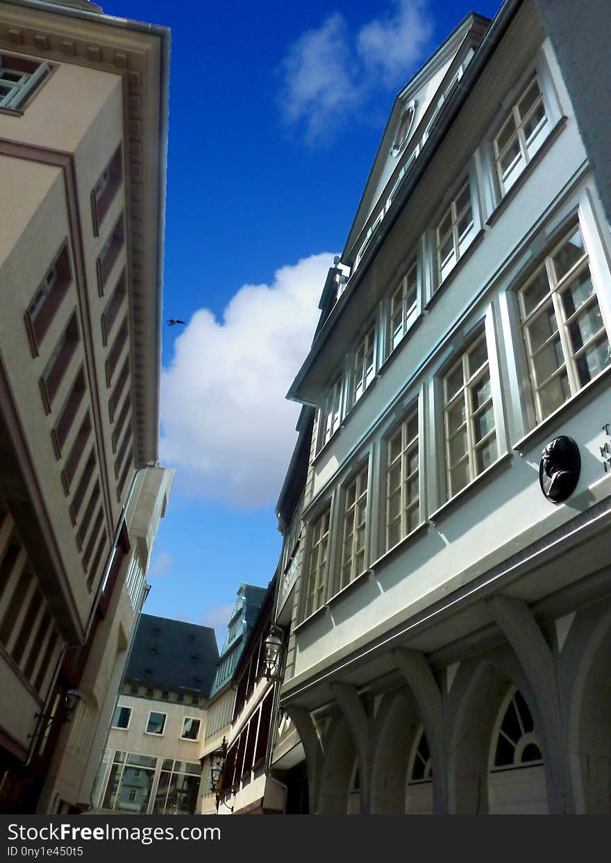 Building, Landmark, Property, Sky