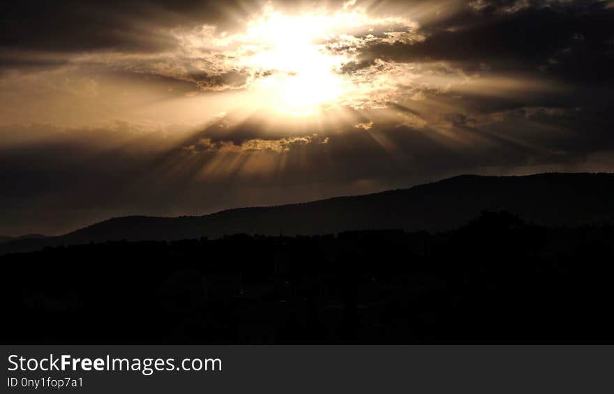 Sky, Atmosphere, Sun, Cloud