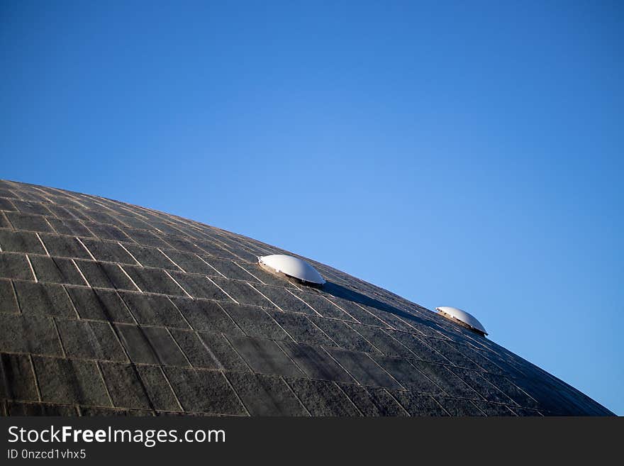 Sky, Daytime, Roof, Cloud