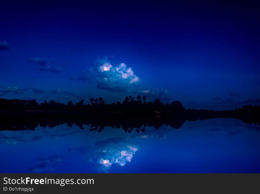 Sky, Reflection, Nature, Atmosphere