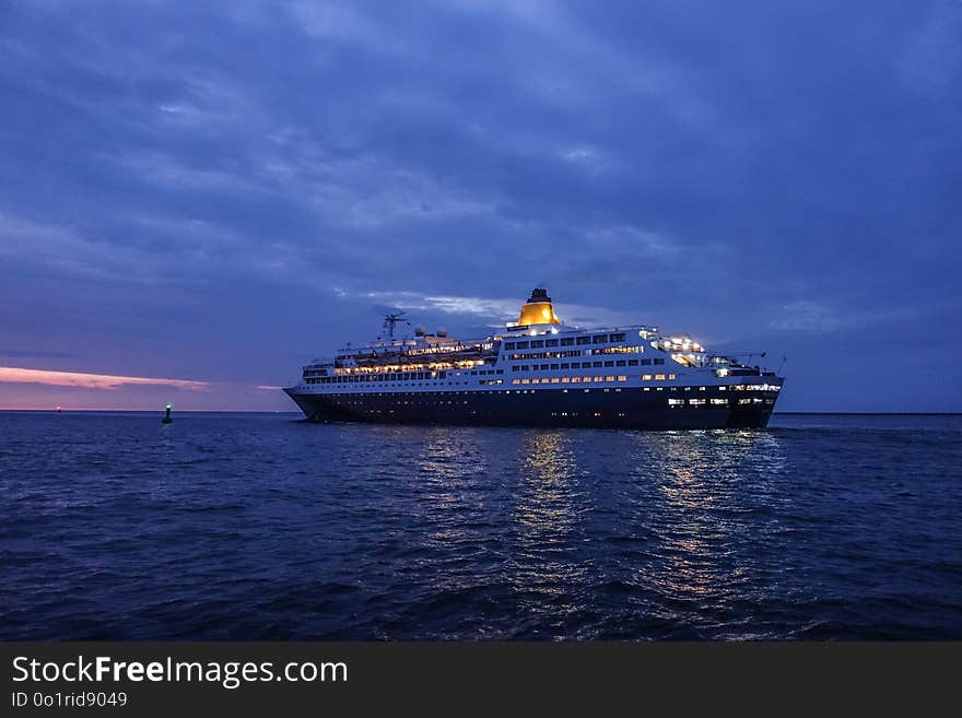 Cruise Ship, Passenger Ship, Water Transportation, Ship