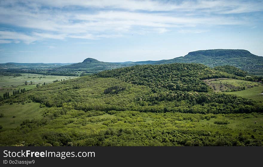 Highland, Vegetation, Grassland, Hill