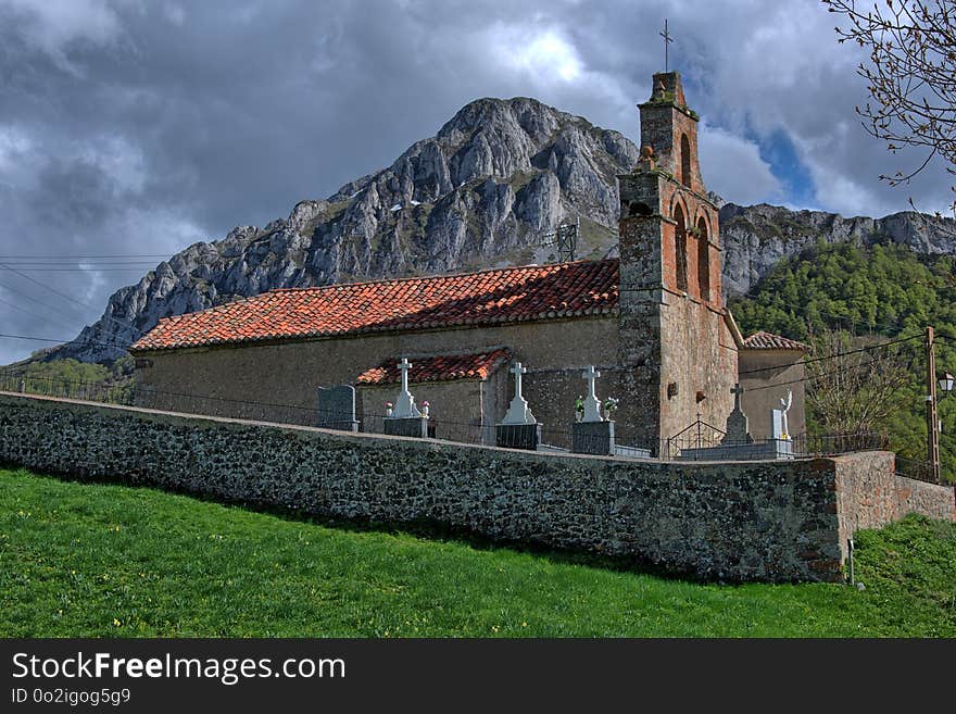 Sky, Mountain, Mountain Range, Historic Site