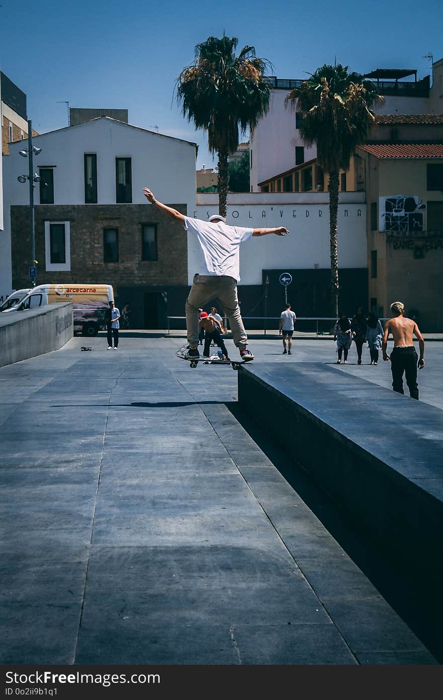 Sky, Skateboarding, Recreation, Boardsport