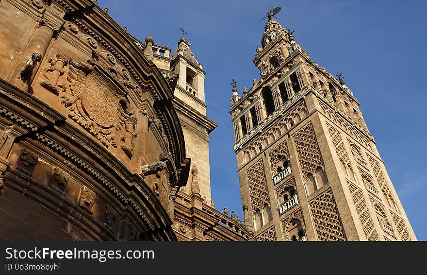 Landmark, Historic Site, Building, Medieval Architecture