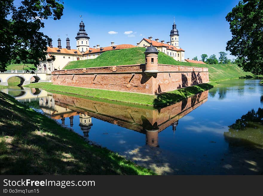 Reflection, Waterway, Historic Site, Château