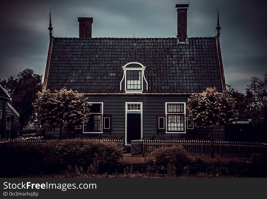 House, Sky, Home, Landmark