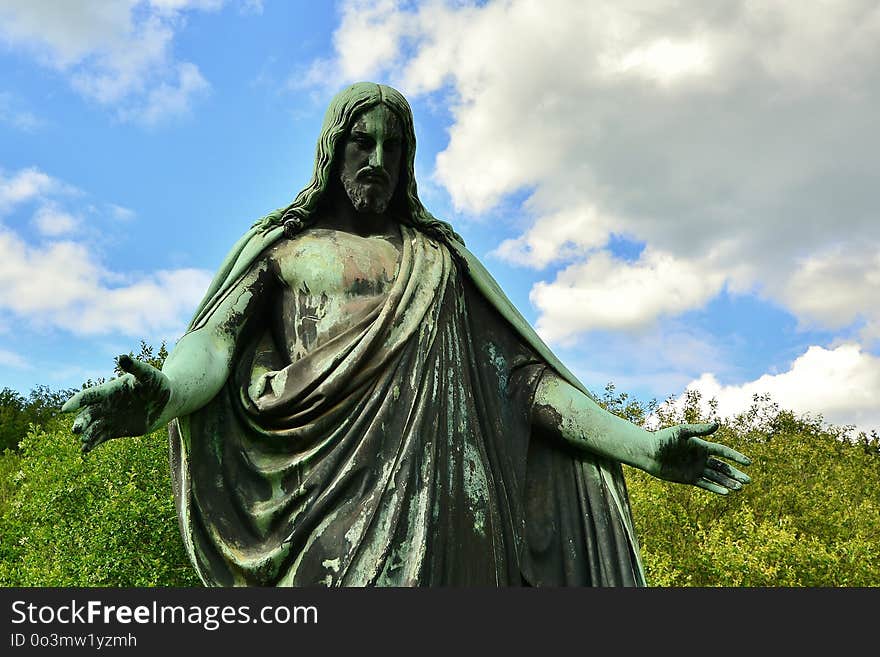 Statue, Sky, Green, Monument