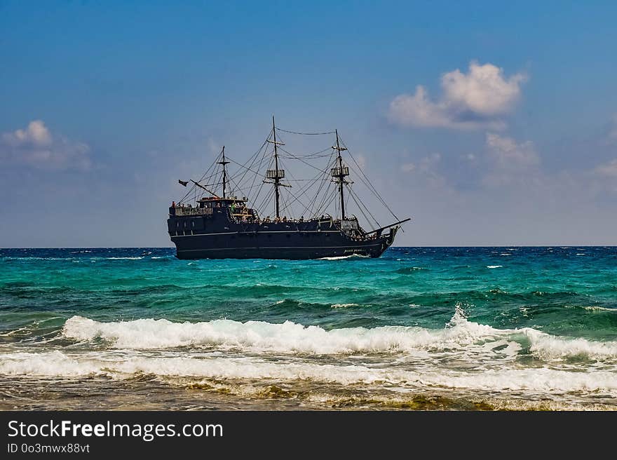 Sea, Ship, Ocean, Sky