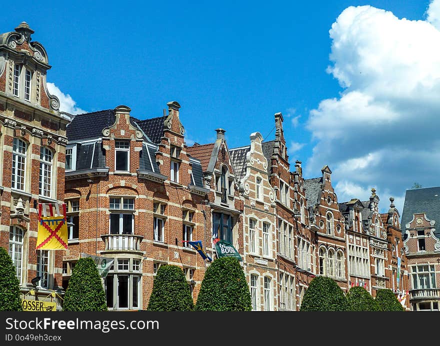 Sky, Landmark, Town, Stately Home