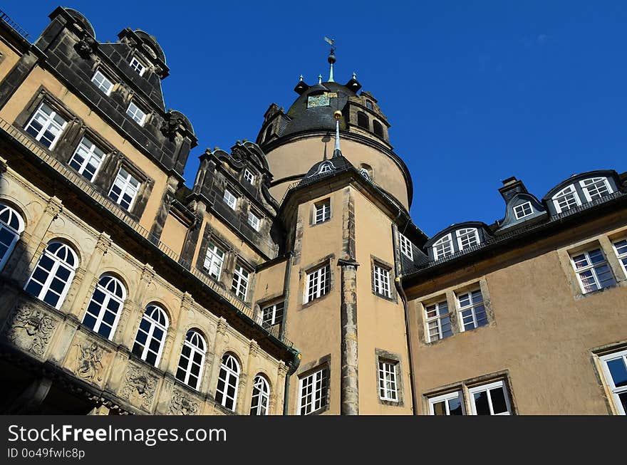 Building, Sky, Landmark, Town