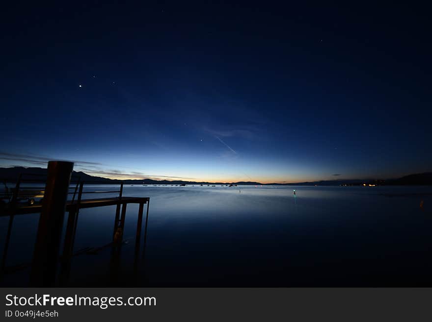 Sky, Horizon, Atmosphere, Night