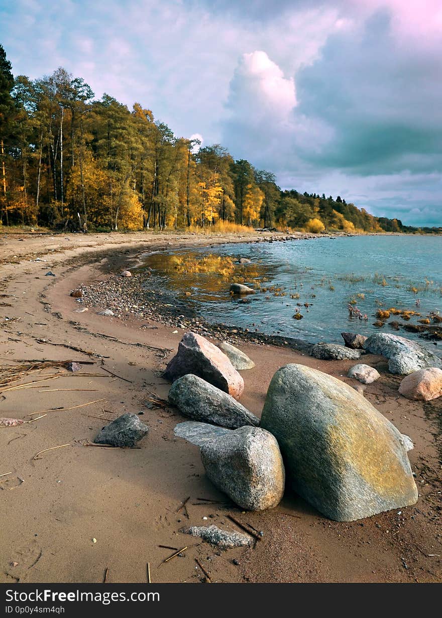 Northern coast of the Bay and boulders beach.