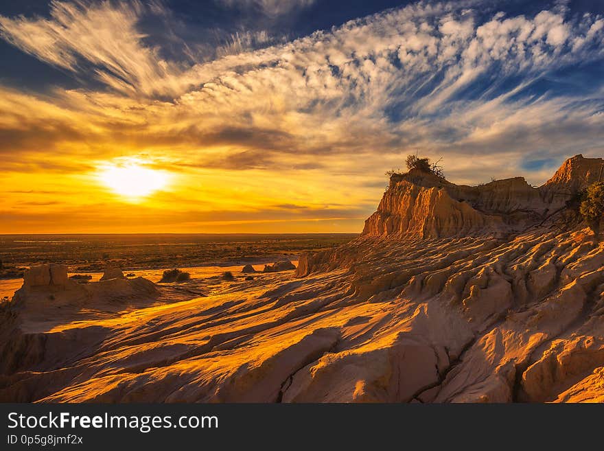 Sunset over Walls of China in Mungo National Park, Australia