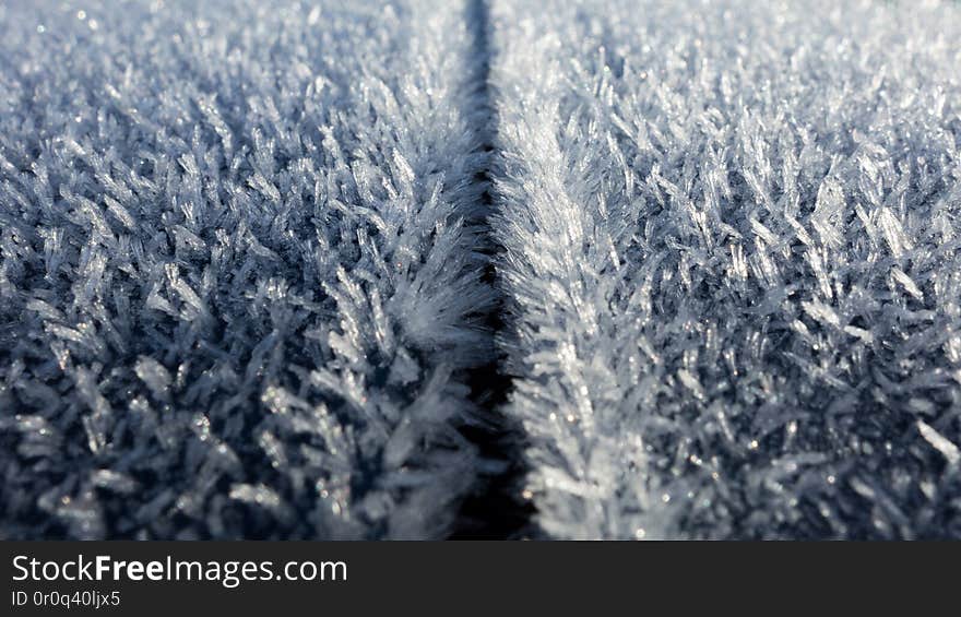 Morning frost on car roof 2