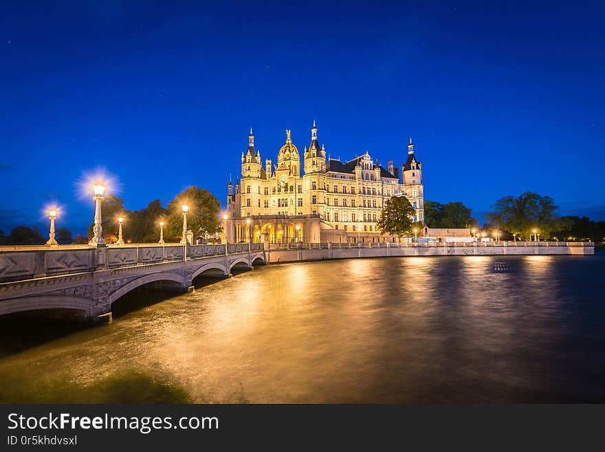 Schwerin Palace, or Schwerin Castle Schweriner Schloss, located in the city of Schwerin, the capital of Mecklenburg-Vorpommern state, Germany. Schwerin Palace, or Schwerin Castle Schweriner Schloss, located in the city of Schwerin, the capital of Mecklenburg-Vorpommern state, Germany