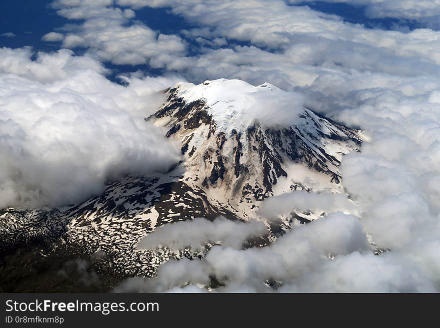 Aerial view of Mount Adams, Washington State.