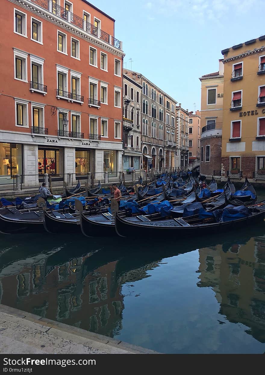 Gondolas