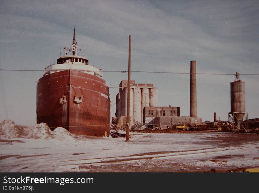 January 20-21, 1978, Duluth, Minnesota, digital copy of print. Complete indexed photo collection at WorldHistoryPics.com. January 20-21, 1978, Duluth, Minnesota, digital copy of print. Complete indexed photo collection at WorldHistoryPics.com.