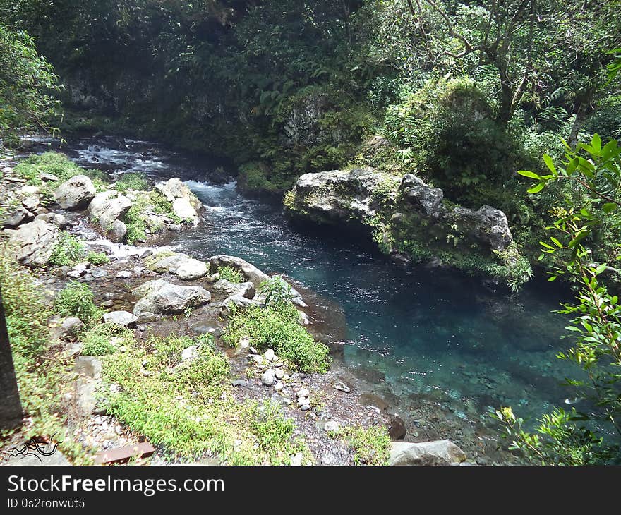 Réunion &#x28;French : La Réunion, previously Île Bourbon&#x29; is an island and region of France in the Indian Ocean, east of Madagascar and 175 kilometres &#x28;109 mi&#x29; southwest of Mauritius. As of January 2016, it had a population of 842 767. It is the most prosperous island in the Indian Ocean, having the highest GDP per capita in the region. The island has been inhabited since the 17th century, when people from France, Madagascar and Africa settled there. Slavery was abolished on 20 December 1848 &#x28;a date celebrated yearly on the island&#x29;, after which indentured workers were brought from Tamil Nadu, Southern India, among other places. The island became an overseas department of France in 1946. As elsewhere in France, the official language is French. In addition, the majority of the region&#x27;s population speaks Réunion Creole. Administratively, Réunion is one of the overseas departments of France. Like the other four overseas departments, it is also one of the 18 regions of France, with the modified status of overseas region, and an integral part of the Republic with the same status as Metropolitan France. Réunion is an outermost region of the European Union and, as an overseas department of France, part of the Eurozone. 👑 Senses : 👀 Vision 👆 To Touch 💃 Proprioception 👂 Hearing Equilibrioception 👃 Smell ♨️ Thermoception 👅 Taste ⚡ Intelligences : ️ Spatial Intelligence ⛹️ Kinesthetic Body Intelligence 👨‍👩‍👧‍👦 Interpersonal Intelligence 🌲 Ecologicalist Naturalist Intelligence ️ Verbal-linguistic 🔭 Existential Intelligence 📋 WHAT : ️ eXploration 🌟 Reunion [La Réunion] &#x28;France&#x29; | 🌌Nature 🌟 Reunion [La Réunion] &#x28;France&#x29; 💫 France/Europe World 🌌 Nature Galaxy ✨ eXploration Universe &#x28;️&#x29; 📝 Type : Ground eXploration 🎨 Style : eXploration of La Réunion 🔊 Language : International &#x28;🇬🇧 description in English, but comprehensible by the whole world&#x29; ️ You can use your playlists as filters, to find what you&#x27;re looking for exactly : www.youtube.com/channel/UCpvj7oecmX3AsJT6R0JP2pQ/playlists? ⚠ The items are sorted by the most appropriate categories. But can not be completely exhaustive on social networks. You can use our site or our application. If you want total exhaustiveness and much more. 📏 HOW MUCH : 👑 8 Senses ⚡ 6 Intelligences WHO : ️ Picture by LG &#x28;Samsung Galaxy S7&#x29; 📡 Posted by LG 📼 Video made by LG &#x28;Windows Movie Maker 2017&#x29; © Etoile Copyright ⚠ The description may no longer be up to date. Due to human discoveries and improvements. Pay attention to the date of publication and creation. Even works of art suffer the outrages of time ❓ WHY : To eXplore La Réunion 📍 WHERE : La Réunion &#x28;🇫🇷 France&#x29; 🕓 WHEN : July 2014 👉 Follow us : 💥 Facebook : www.facebook.com/EXploration-160662074522859/ 💥 Instagram : www.instagram.com/explorationetoile/ 💥 Flickr : www.flickr.com/people/explorationetoile/ 💥 Dailymotion : www.dailymotion.com/explorationetoile 💥 Youtube : www.youtube.com/channel/UCpvj7oecmX3AsJT6R0JP2pQ? 💥 Tumblr : explorationetoile.tumblr.com/ 💥 Pinterest : www.pinterest.fr/eXplorationEtoile/ 💥 Google + : plus.google.com/u/0/b/103663921505133236472/1036639215051... 💥 Twitter : twitter.com/eXplorationETL 💌 Contact :