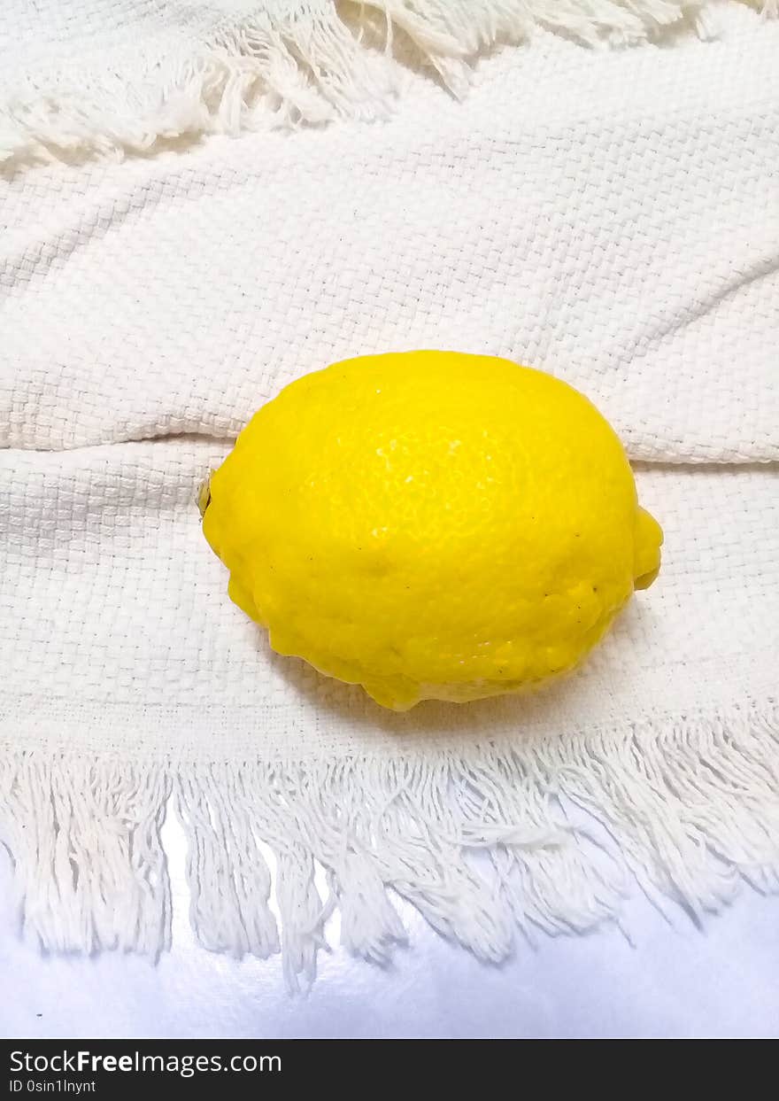 Lemon, Yellow, White Sheets, Zoom, Macro.