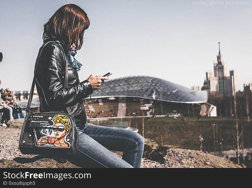 Woman with smartphone, Moscow