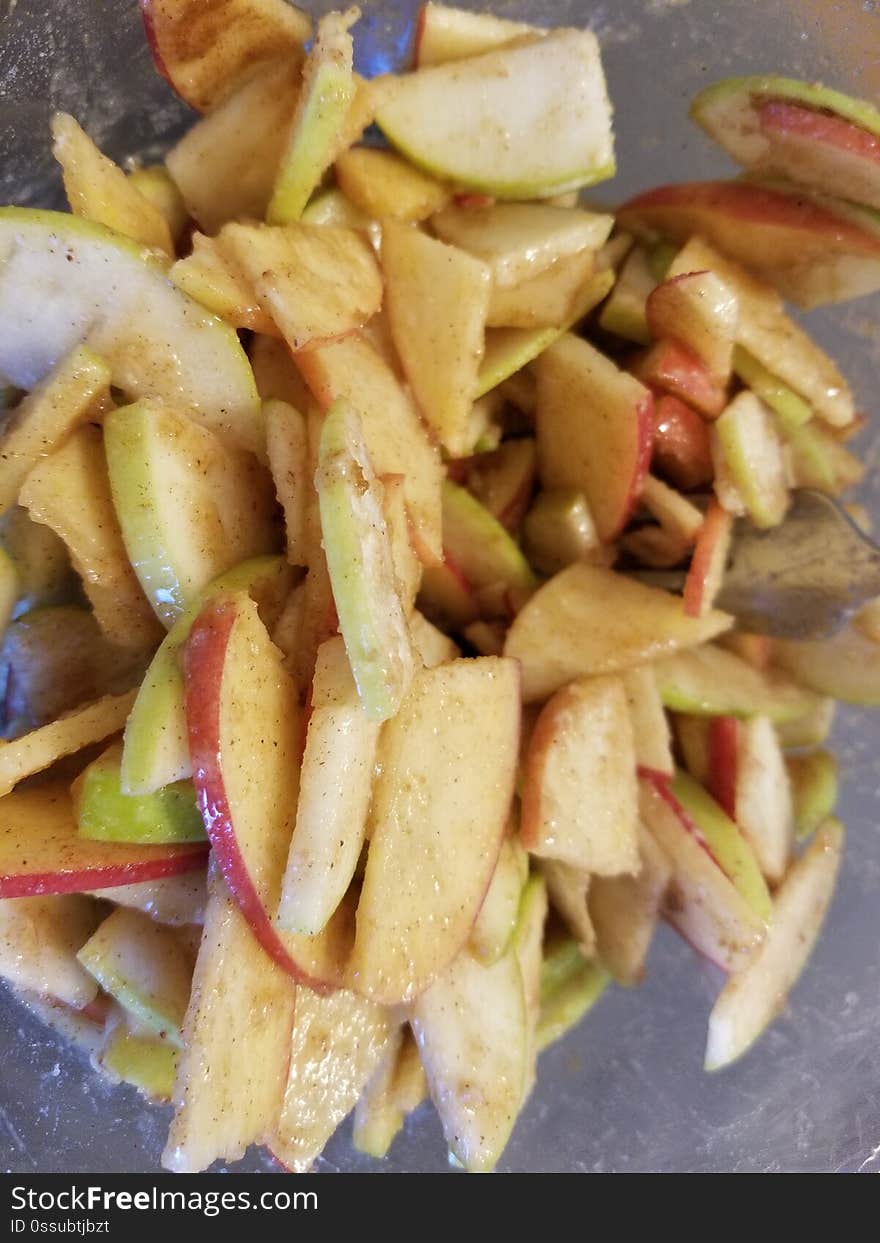 Sliced apples ready for pie!