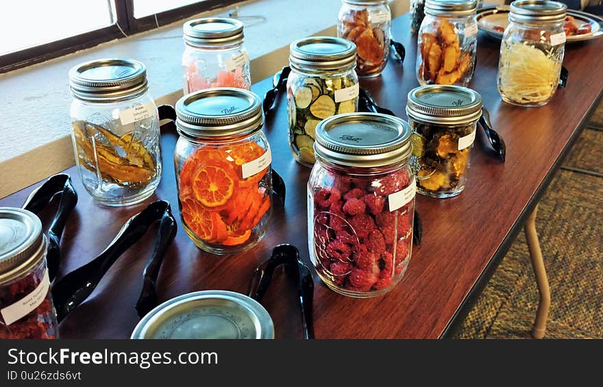 Dried fruits and vegetables ready for sampling