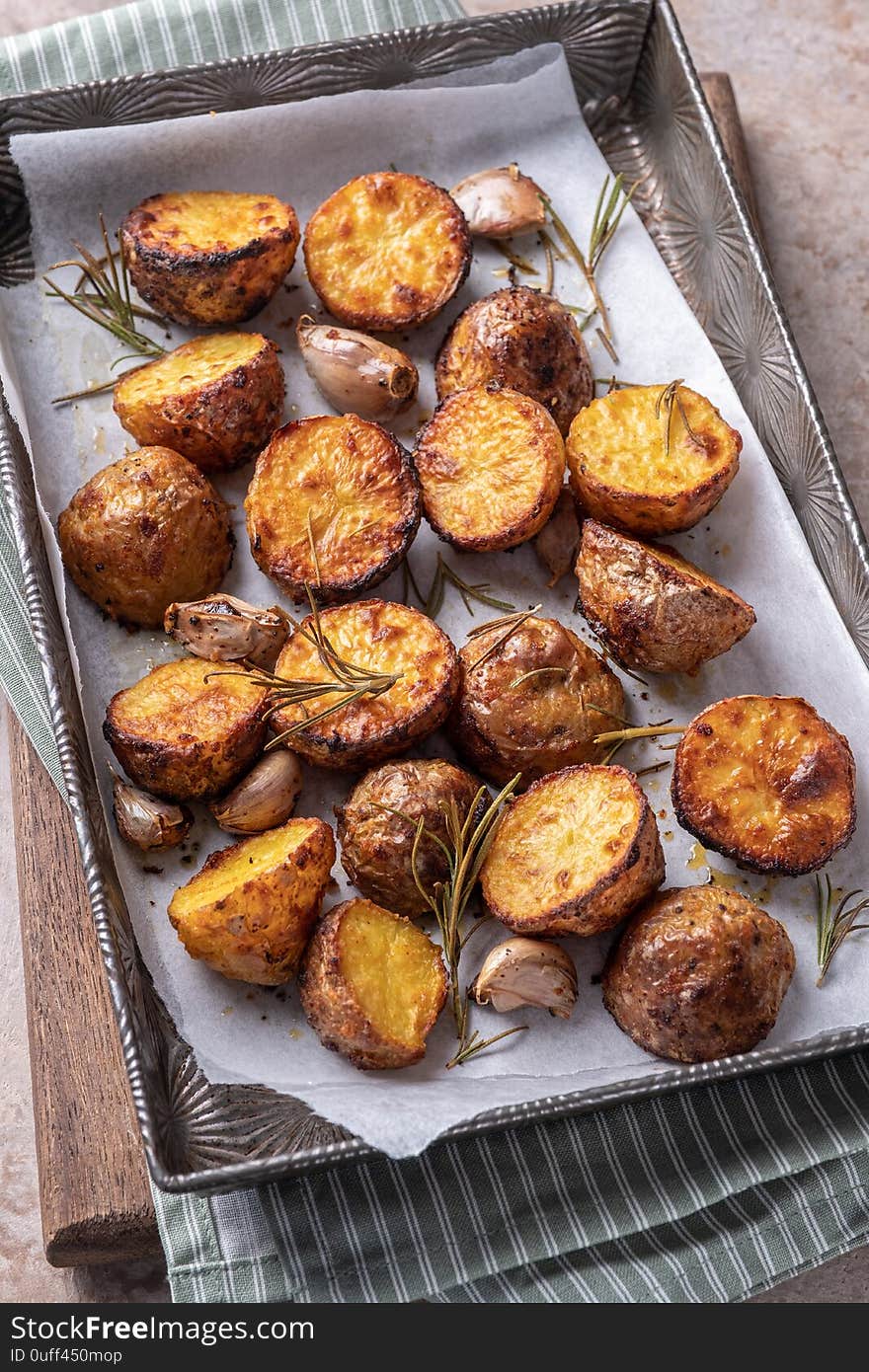 Roasted potato with rosemary and garlic