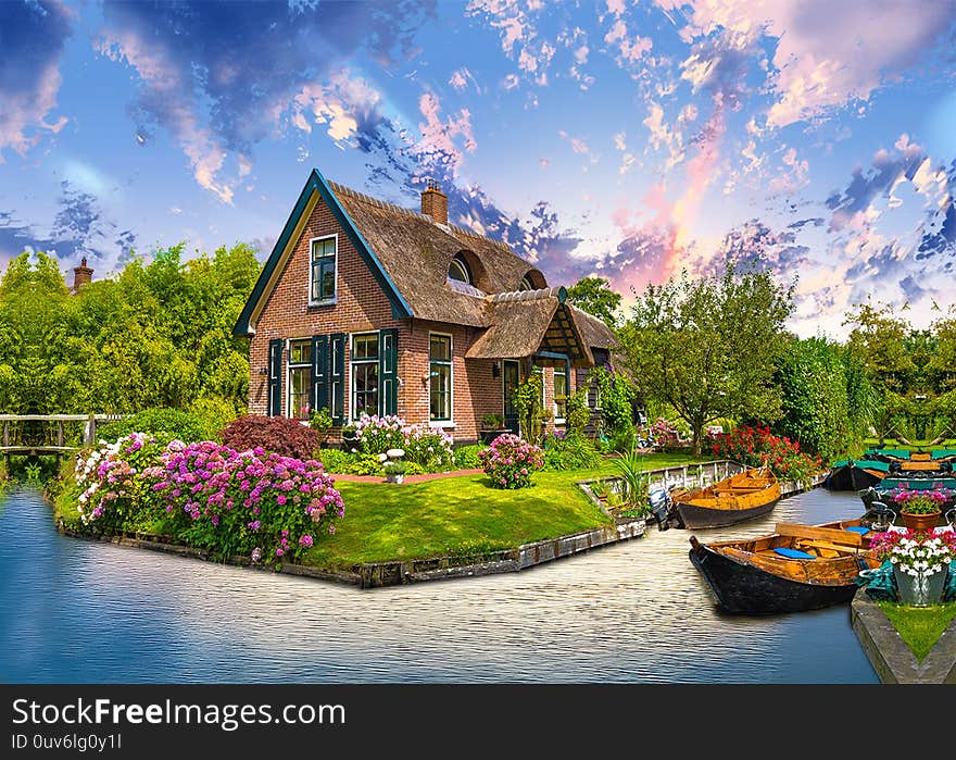 Beatiful garden in fairy tale village Giethoorn in The Netherlands.