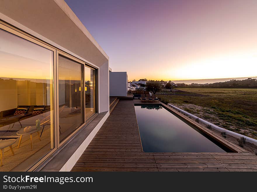 Modern Villa With Pool And Deck