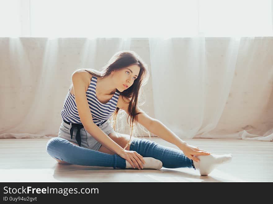 Nice girl model posing in the Studio. Nice girl model posing in the Studio