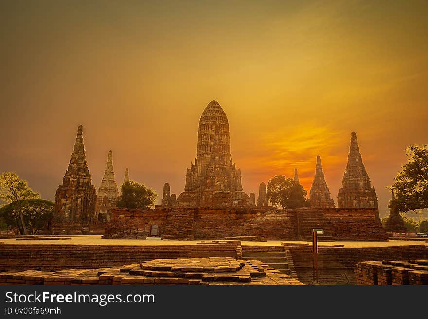 The great pagoda of Wat Chai Wattanaram in the sunset