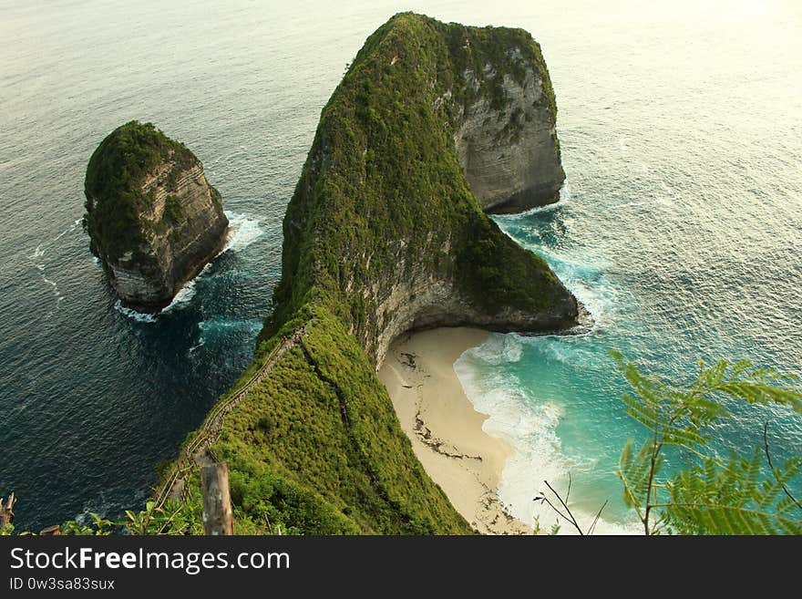 Exploring Kelingking Beach in Nusa Penida Island, Bali, Indonesia