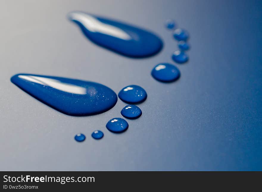 Stylized waterdrops footprint