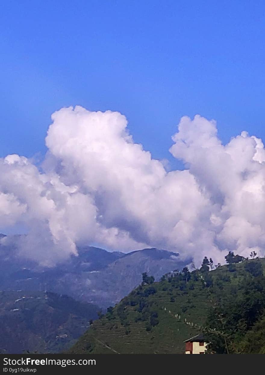 Himachal Pradesh Beautiful Village  Sun Sky