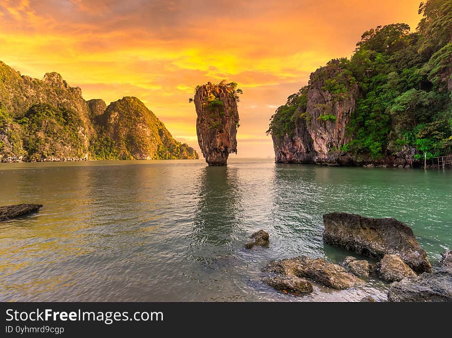 James Bond Island or Khao Phing Kan, Ko Tapu