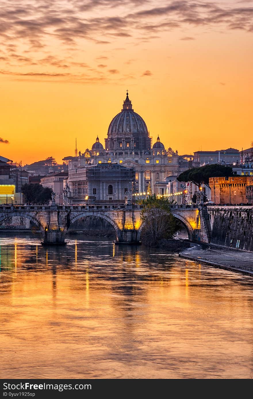 Sunset over the St. Peters Basilica