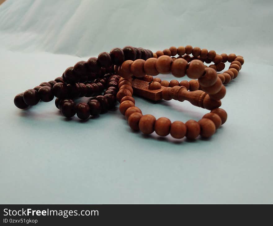 Moslem`s Rosary For Pray, in home or mosque. This rosary is wooden handmade with cheap price but strong for along long time. Moslem`s Rosary For Pray, in home or mosque. This rosary is wooden handmade with cheap price but strong for along long time