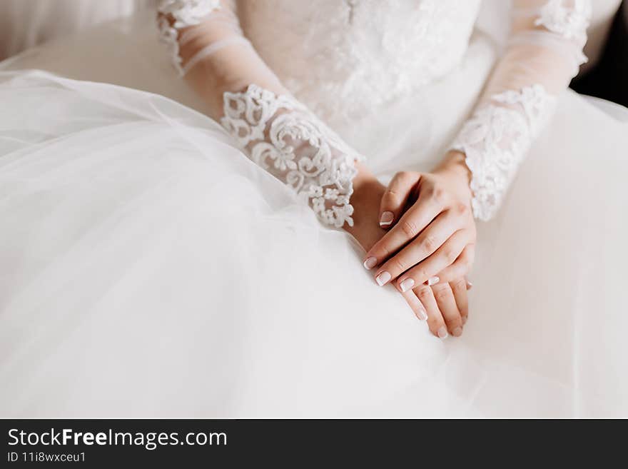 Close-up Hands of the bride before wedding