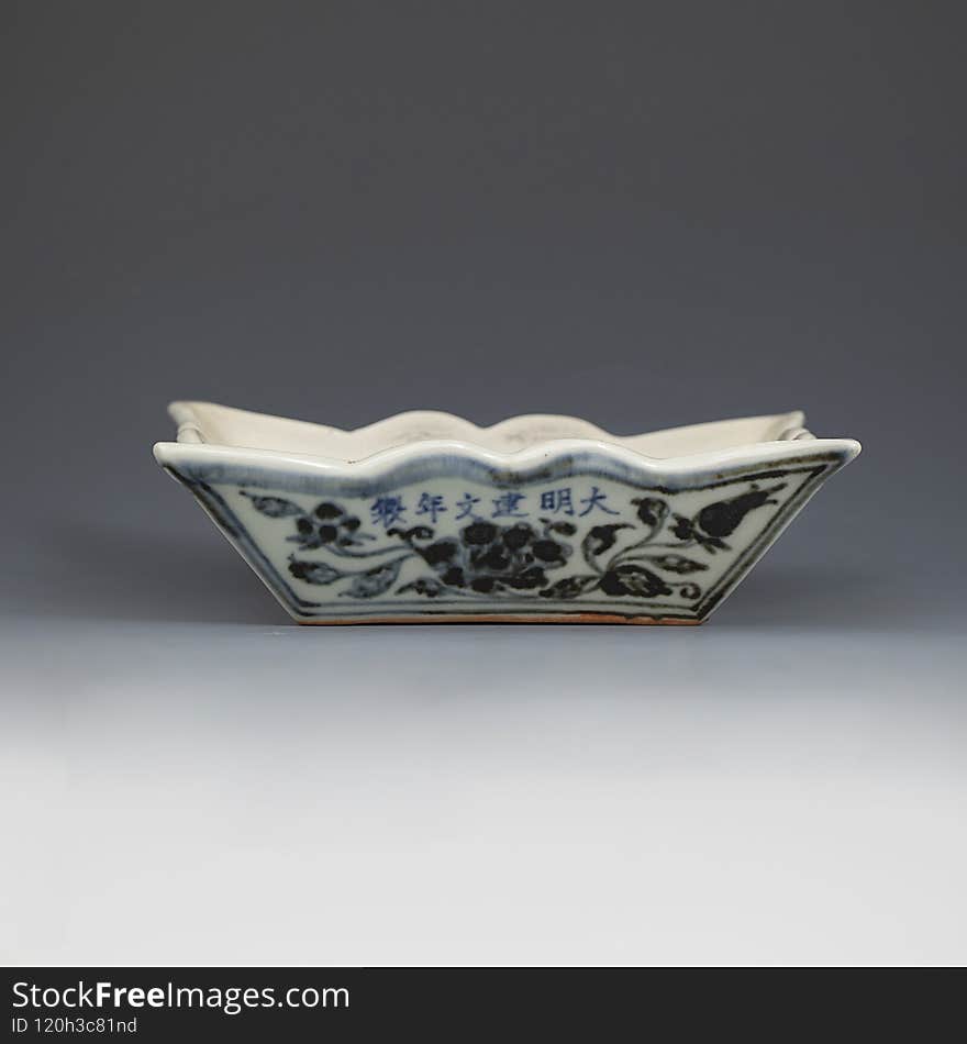 Chinese ancient blue and white ceramics