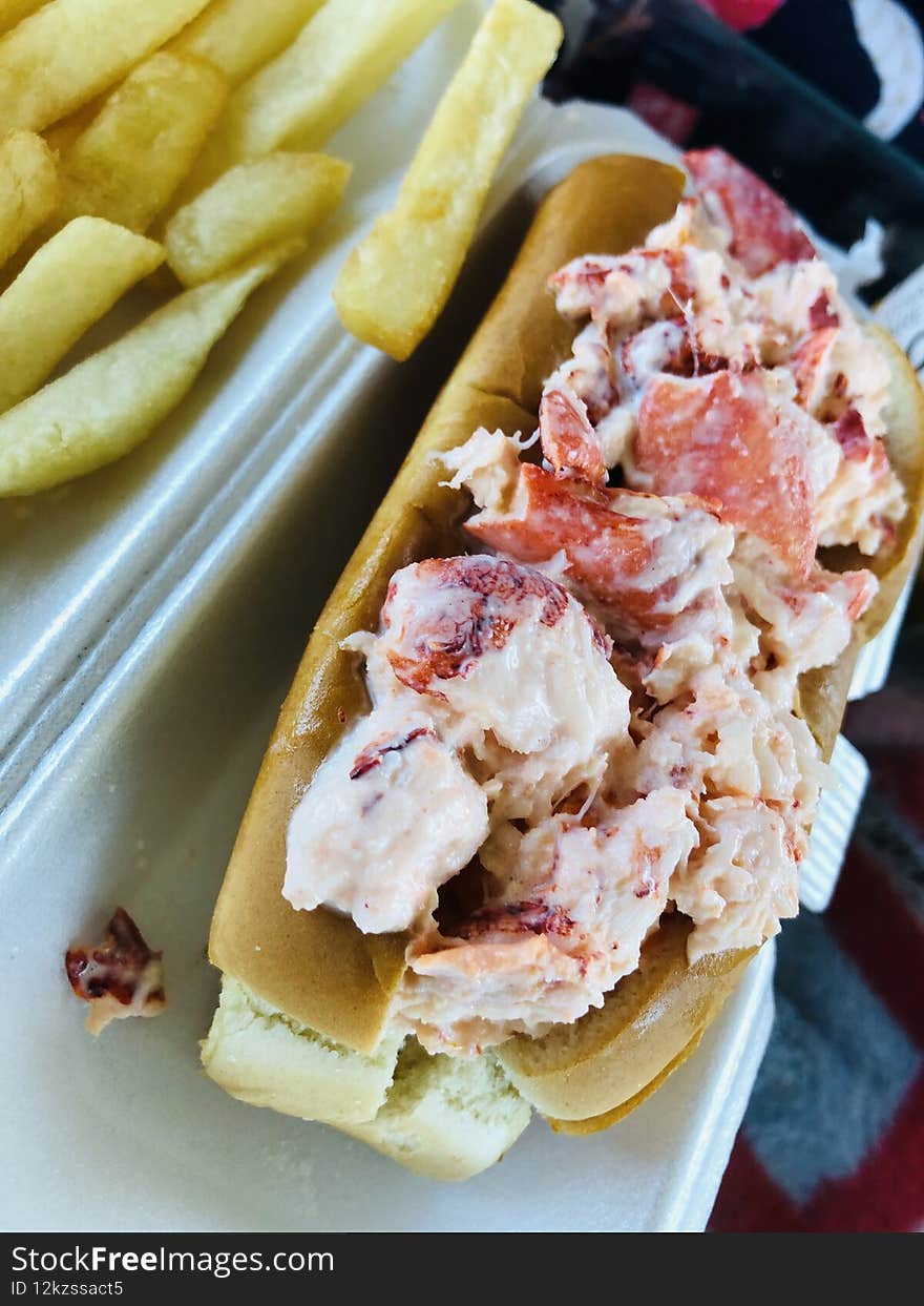 New england favorites, maine lobster roll