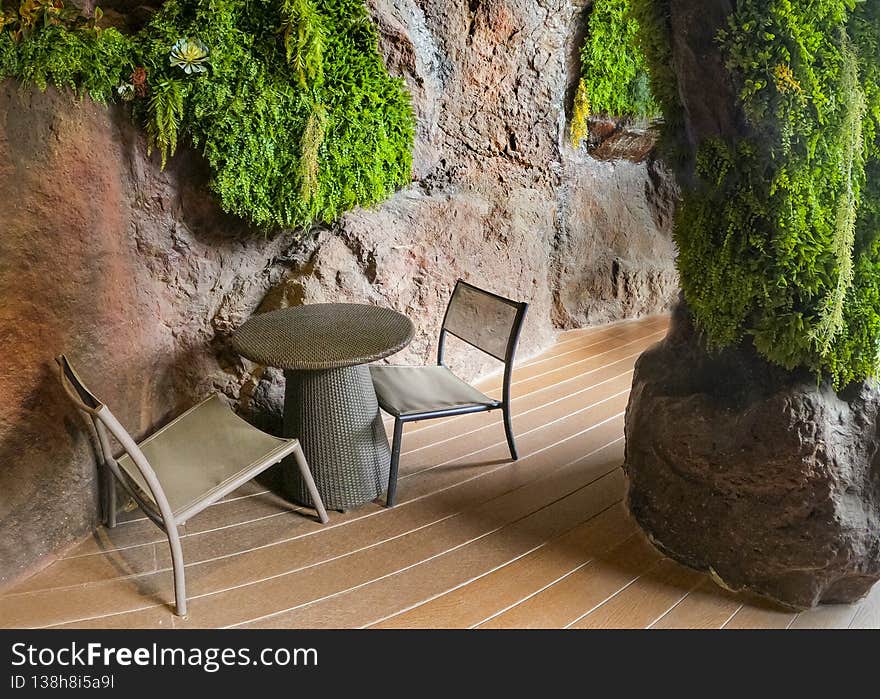 Chairs to sit and relax in the garden in a good atmosphere. Chairs to sit and relax in the garden in a good atmosphere.