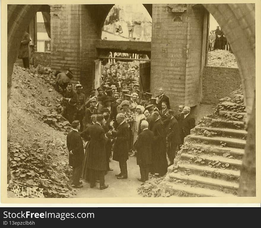 Local Accession Number: 1846

Description: President and Mrs. Wilson, and the King and Queen of Belgium entering what was regarded by many as the world&#x27;s finest library. It was destroyed by the Germans during WWI.

Photographer: Unknown

Source: Unknown

Size: 9x7

Medium: Print, Black and White

Date: 06-19-1919. Local Accession Number: 1846

Description: President and Mrs. Wilson, and the King and Queen of Belgium entering what was regarded by many as the world&#x27;s finest library. It was destroyed by the Germans during WWI.

Photographer: Unknown

Source: Unknown

Size: 9x7

Medium: Print, Black and White

Date: 06-19-1919