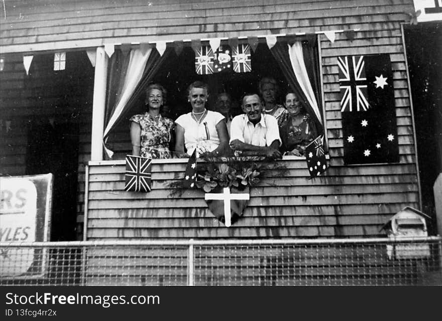 Belvedere  In Coronation Drive, Brisbane, Decorated For The Queen And Prince Philip S Visit In March 1954