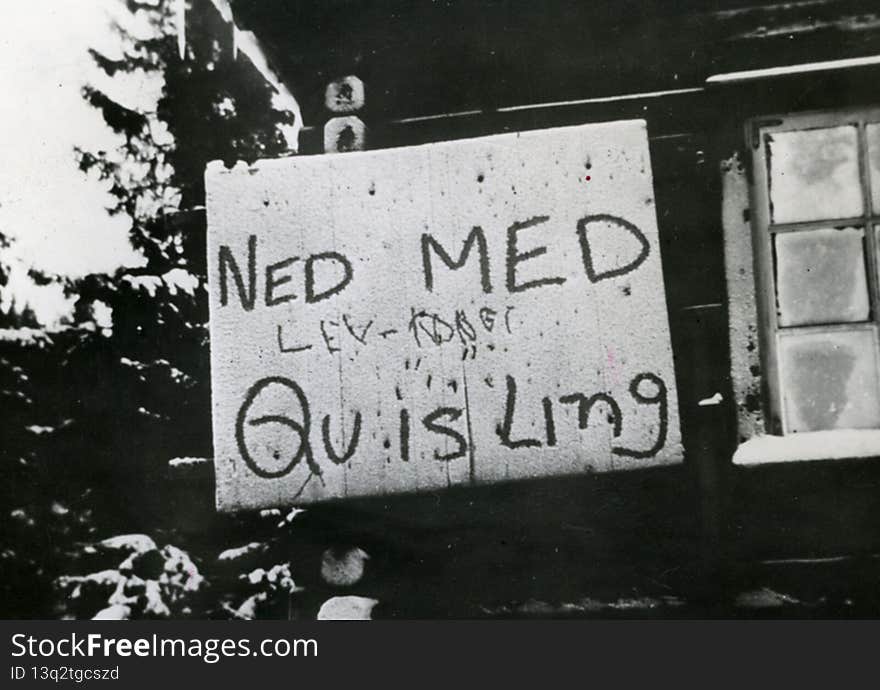 Ned med Quisling - plakat