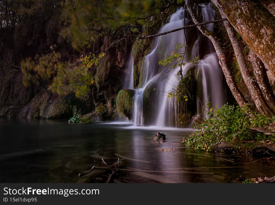 Hidden gems are the best ones. Small waterfall that you can`t see from the path, you need to get off the path to see this one. Plitvice Lakes at it`s best. Hidden gems are the best ones. Small waterfall that you can`t see from the path, you need to get off the path to see this one. Plitvice Lakes at it`s best.
